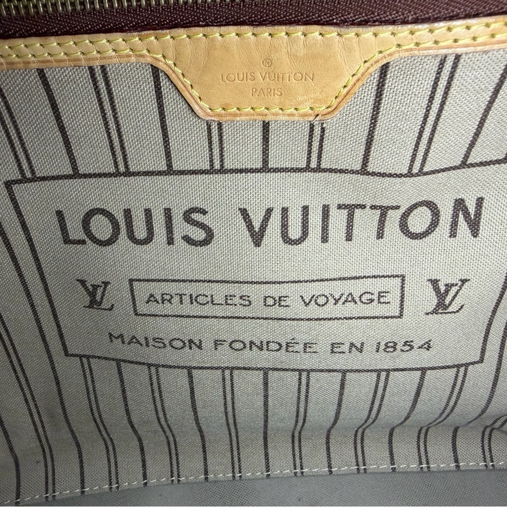 Authentic Louis Vuitton Neverfull MM Monogram Tote 2017 SD0157 - Picture 10 of 13